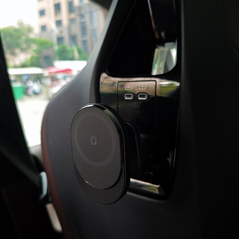 Для BMW 5 серии I5 G60 X3 G45  – обзор и цена Bmw Accessories Tablet Holder